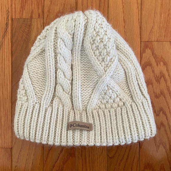 Women's Columbia Beanie - Picture 1 of 3